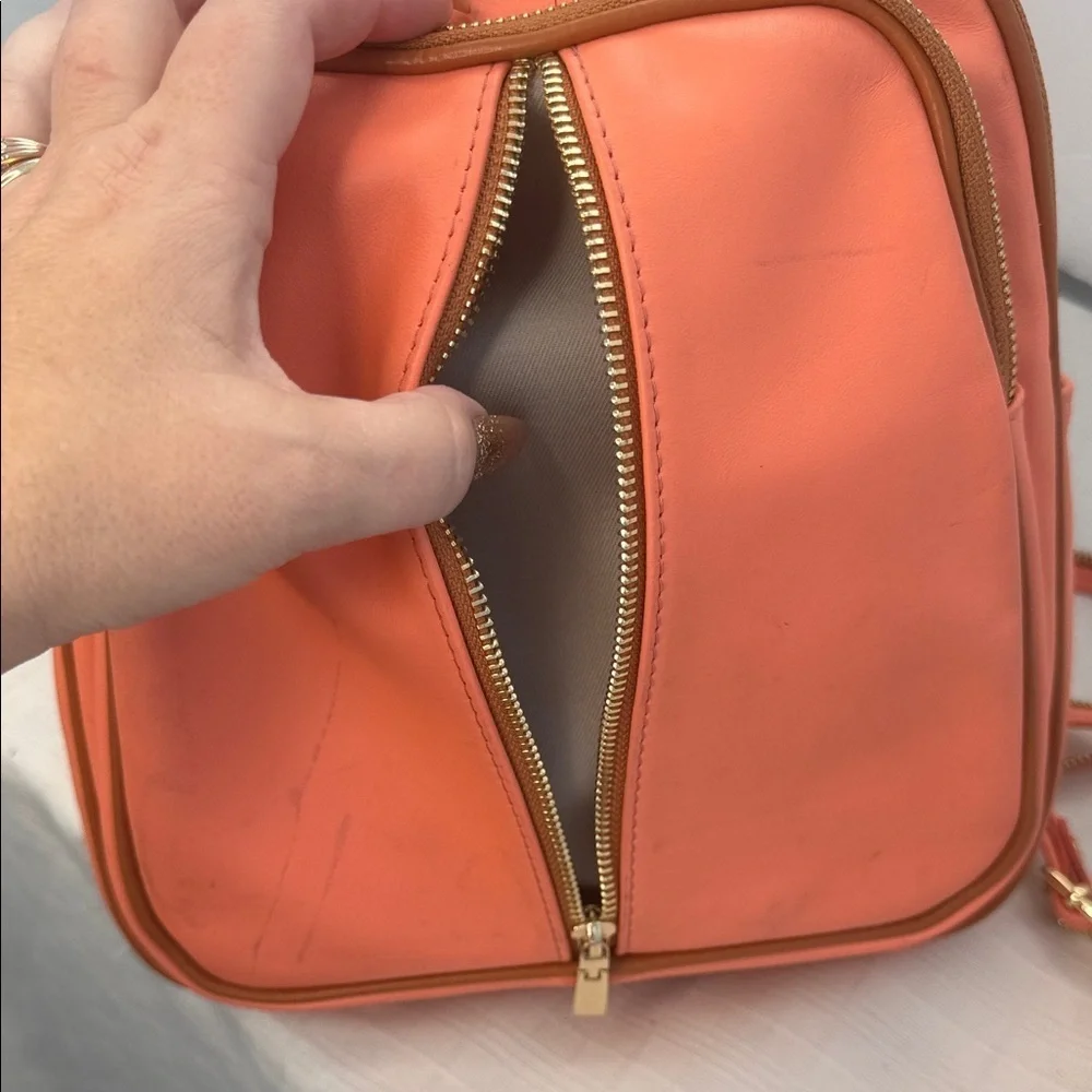 Valentina Italian Orange Pebbled Leather Sling Backpack/Shoulder Bag 🍊